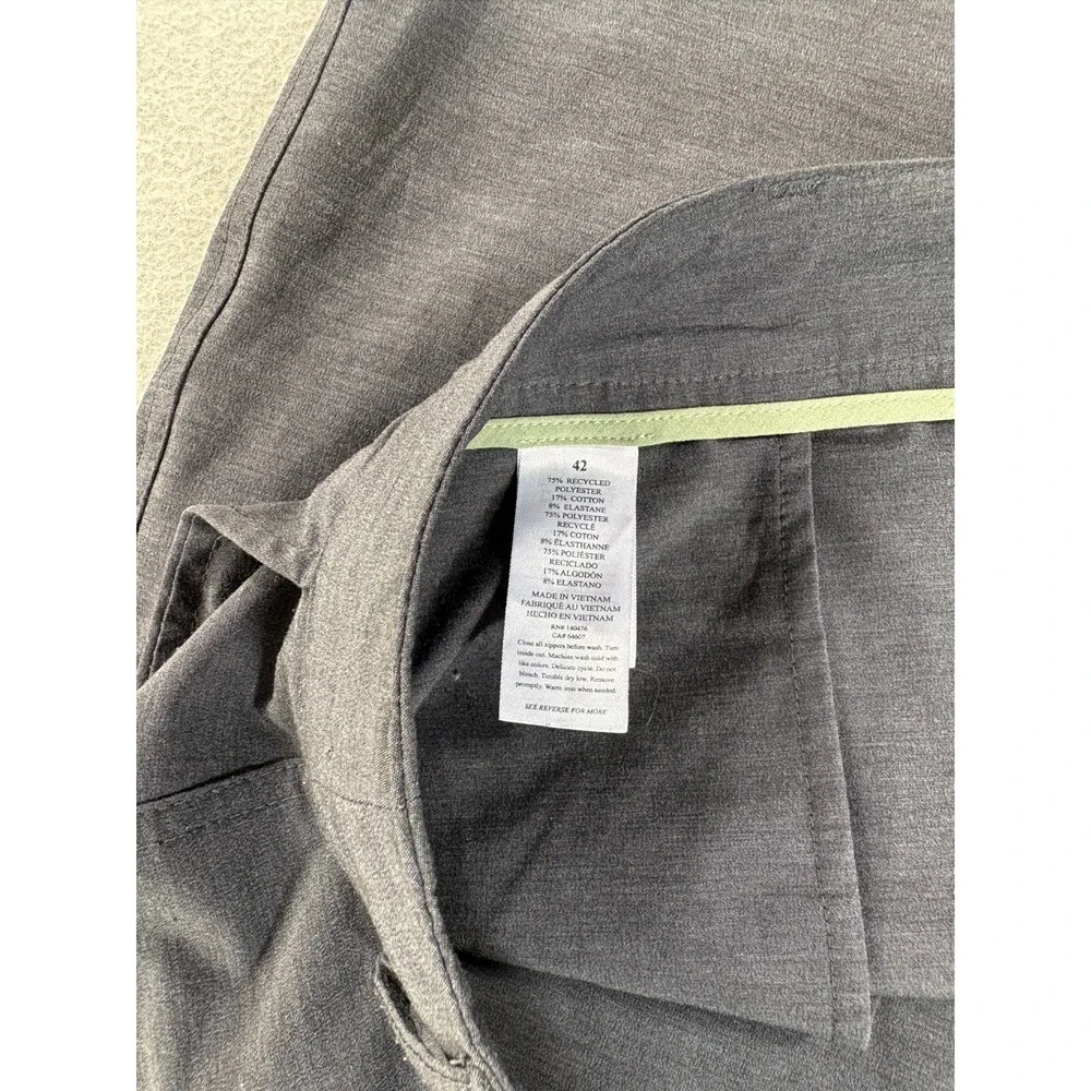 Faherty ALL DAY Casual Flat Front Shorts (Men's‎ 42) Gray - 9